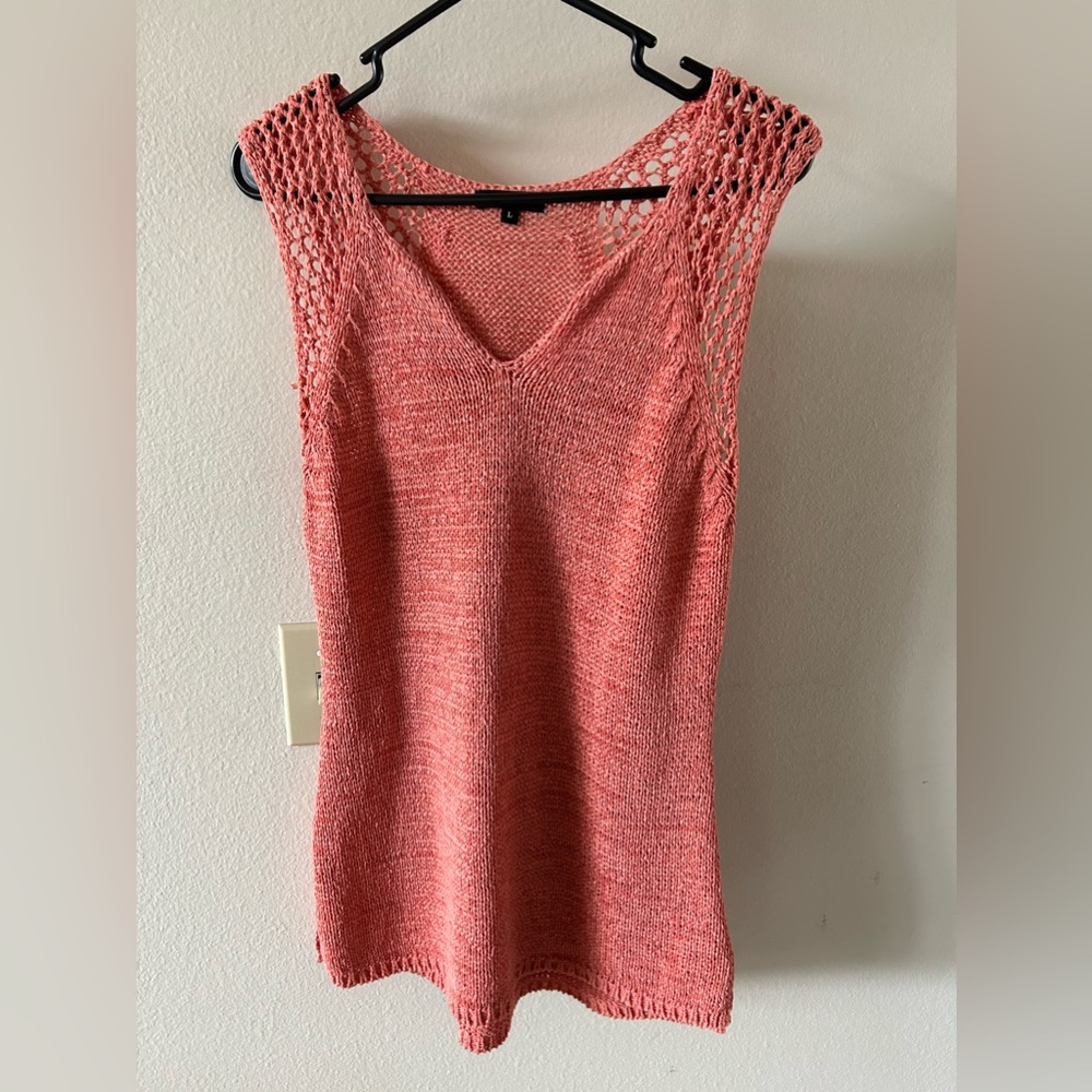 BCBG Summer Knit Top - Salmon Color - Size Medium/ Large